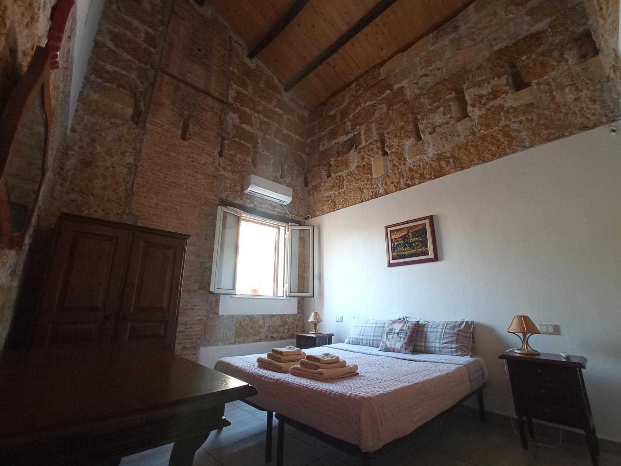 Zyz Apartments La Kalsa Palerme Extérieur photo